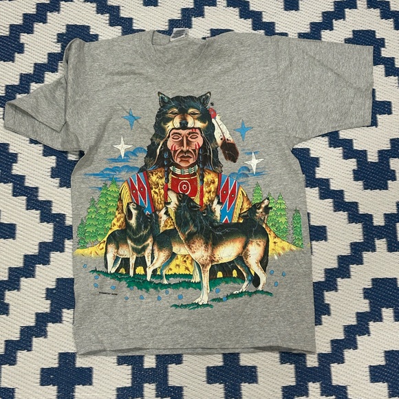Fruit of the Loom Other - Vintage 90s Native American Grey Wolf T Nature Double Sided shirt Size Small New